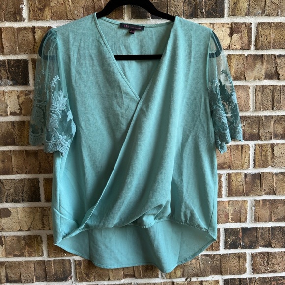 Kaii Blue Blouse Elegant and Versatile Top - Picture 1 of 7